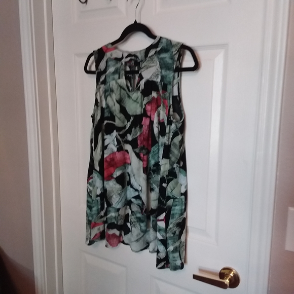 LC Lauren Conrad Ladies Sleeveless Top - Picture 3 of 7